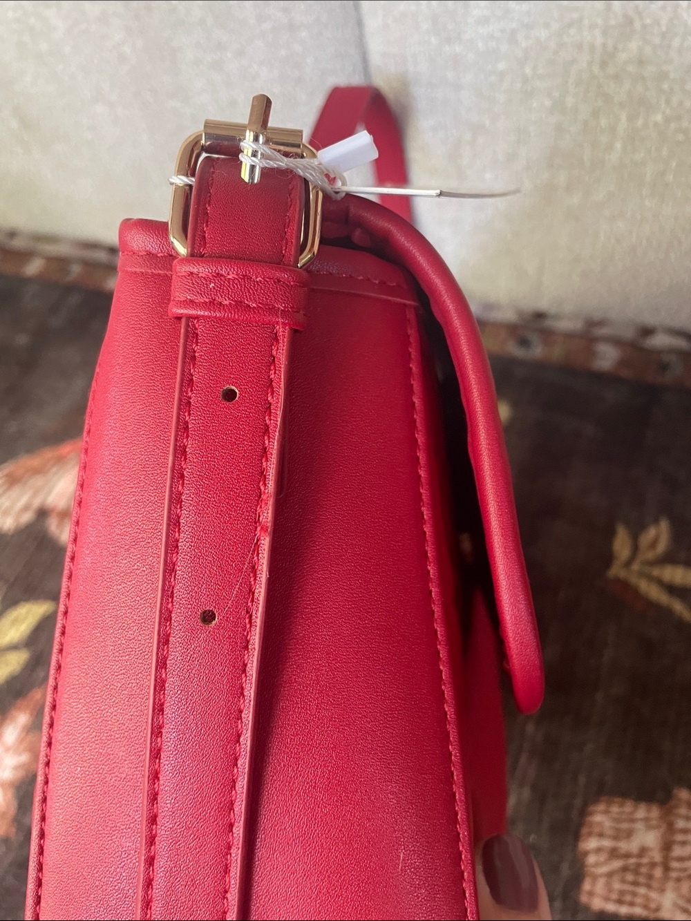 CXL Christian Lacroix Embossed Red Shoulder Bag with Gold Accents Logo - Picture 6 of 14